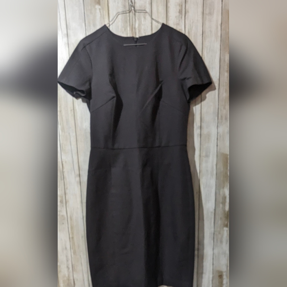 Banana Republic size 10 dark grey structured work mini dress